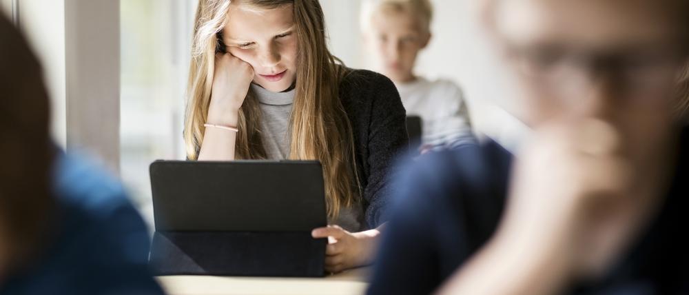 Mit dem Digitalpakt steht insbesondere für Schulen in ärmeren Regionen die Digitalisierung in der Bildung auf dem Spiel.