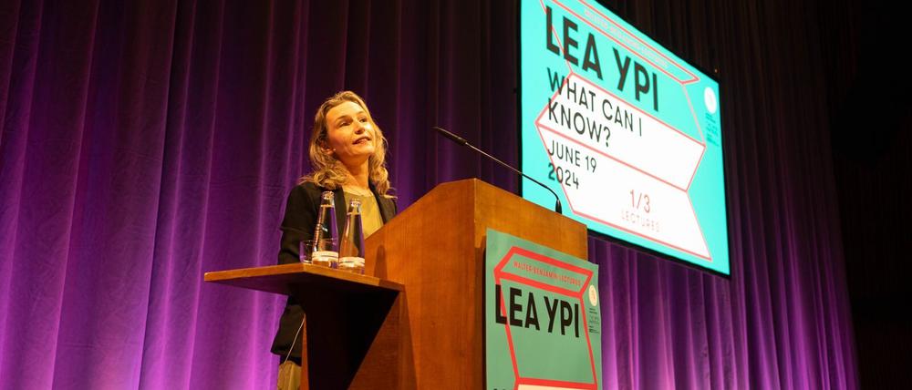 Temperamentvolle Rednerin. Lea Ypi bei den Benjamin Lectures im Haus der Kulturen der Welt