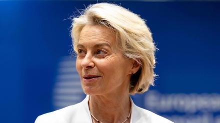 Die Präsidentin der Europäischen Kommission Ursula von der Leyen trifft am 17. Juni 2024 in Brüssel zu einem informellen Gipfeltreffen der EU-Staats- und Regierungschefs ein (Archivbild).