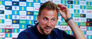 Eine kuriose Pressekonferenz in Thüringen – ein Journalist macht Harry Kane ein außergewöhnliches Angebot.