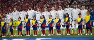 Die deutsche Mannschaft vor dem letzten Gruppenspiel gegen die Schweiz.