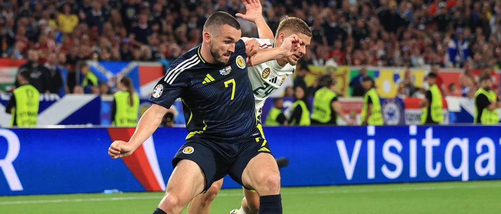 Besser spät als nie. Ungarn gewinnt gegen Schottland und darf vom Achtelfinale träumen.