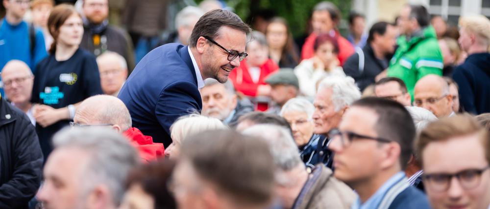 Erststimme CDU? Landesparteichef Jan Redmann bei einer Wahlkampfveranstaltung vor der Europa- und Kommunalwahl in Potsdam.