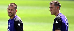 Waldemar Anton (l.) und Nico Schlotterbeck sind die möglichen Vertreter für Jonathan Tah und/oder Antonio Rüdiger in der Innenverteidigung.
