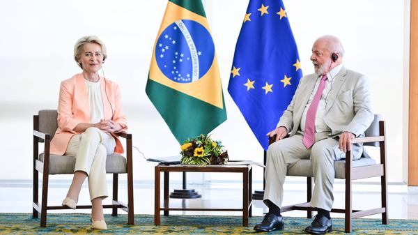 Ursula von der Leyen und Brasiliens Präsident Lula.