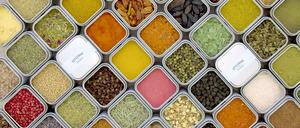 Gewürzmischungen der Berliner Firma Spicebar.