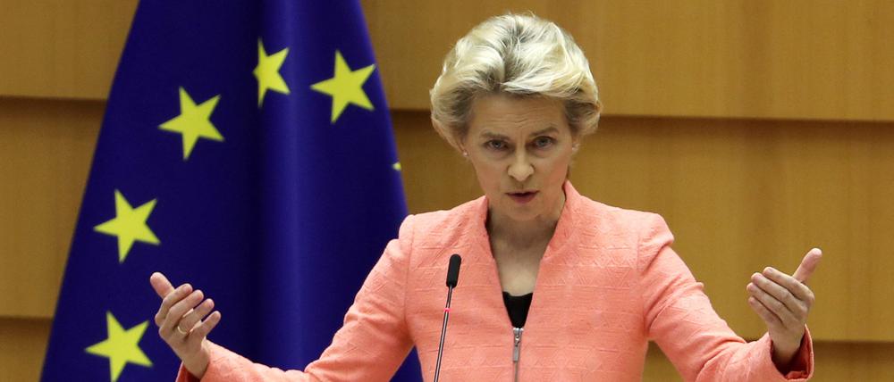 Geschafft: Ursula von der Leyen wird wohl auch in den kommenden fünf Jahren als EU-Kommissionschefin amtieren.