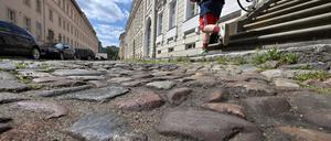 Die Spornstraße wird saniert, die vorhandene Pflasterung wird wiederverwendet.