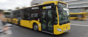 Die Bus- und Straßenbahnfahrer in Berlin sind öfter krank als Mitarbeiter aller anderen Berufsgruppen.