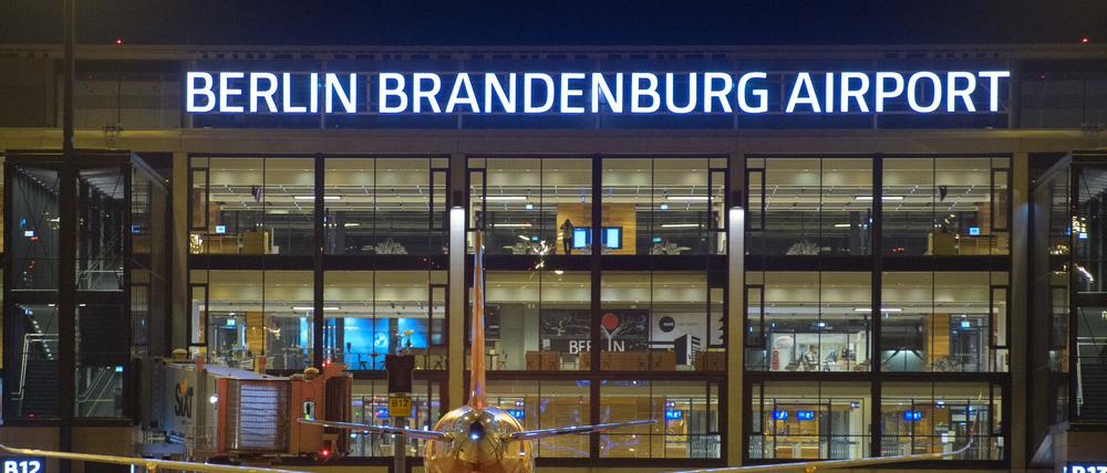 Außenaufnahme des Flughafen BER