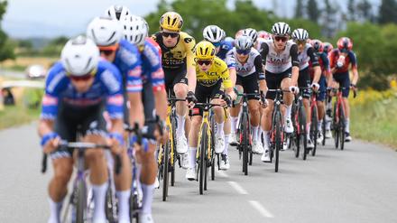 Ab Samstag fahren die Radrennfahrer wieder über die Straßen Frankreich. Obwohl das nicht ganz stimmt, denn die Tour de France 2024 startet in Florenz.