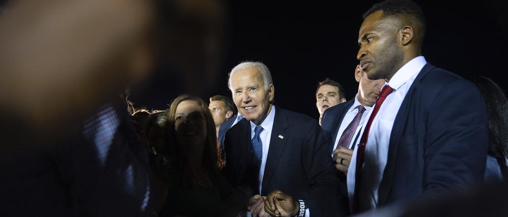 Die Zweifel an seinen Fähigkeiten wachsen: US-Präsident Joe Biden (81) nach der TV-Debatte am Donnerstagabend (Ortszeit).