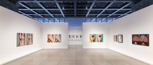 Exponate der Ausstellung „Andy Warhol - Velvet Rage and Beauty“ in der Berliner Neuen Nationalgalerie