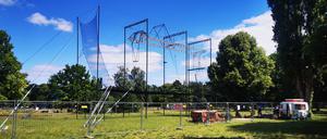 Trapezkunst im Volkspark Friedrichshain. 