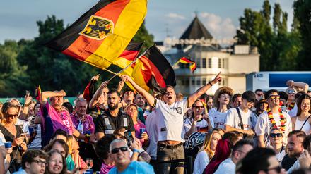 Keinen Bock auf Public Viewing? Das unternehmen Sie stattdessen während der Deutschlandspiele.