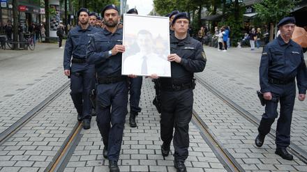 Der 29-jährige Polizist Rouven Laur starb zwei Tage später an seinen Verletzungen.