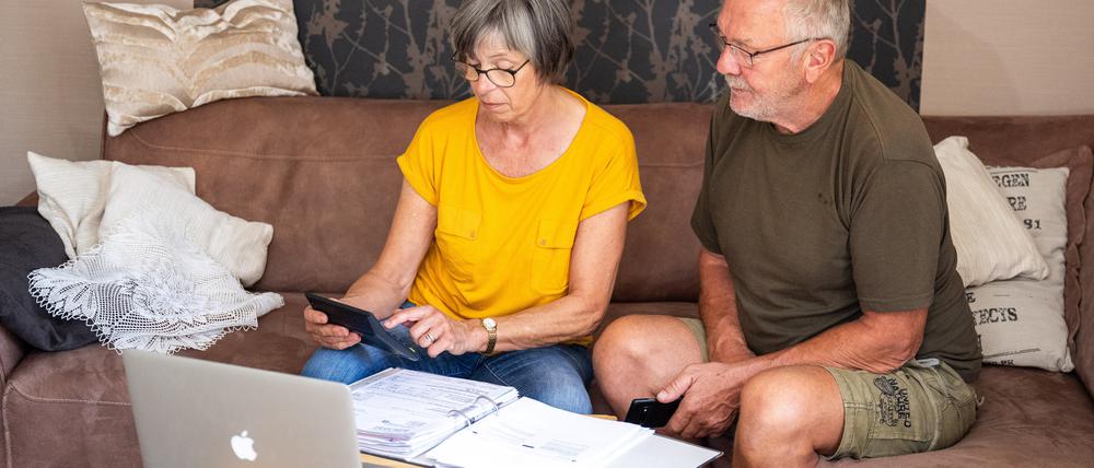 Ein Rentnerpaar (Symbolbild).