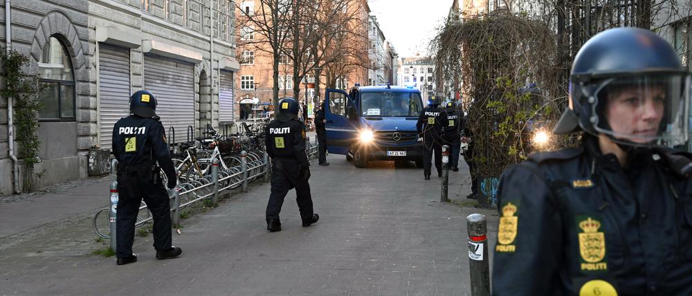 Dänische Polizisten patrouillieren (Archivfoto 2019). 