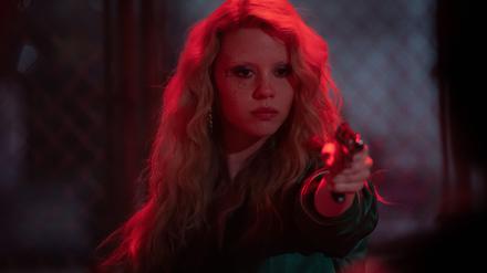 Mia Goth ist Maxine.