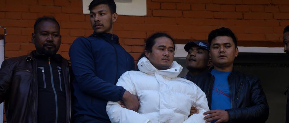 Ram Bahadur Bomjan bei seiner Festnahme Anfang des Jahres.