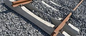 Eine Baustelle für ein neues Gleis in Cottbus.  