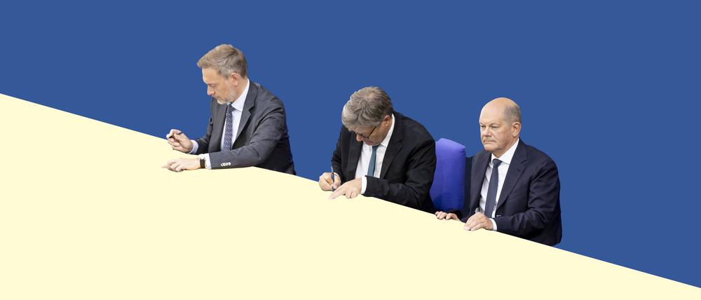 Müssen sich entscheiden: Finanzminister Christian Lindner, Wirtschaftsminister Robert Habeck und Kanzler Olaf Scholz (von rechts).