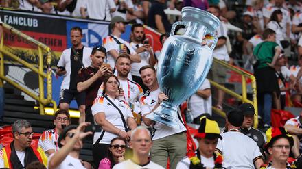 Holt Deutschland den EM-Pokal? Dafür muss im Viertelfinale erst einmal Spanien bezwungen werden.