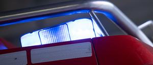 Die Polizei ist zu einer Abifeier in Neuzelle ausgerückt. (Symbolbild)