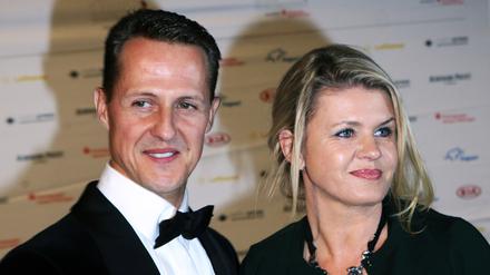 Formel-1-Rennfahrer Michael Schumacher und seine Frau Corinna (Archivbild)