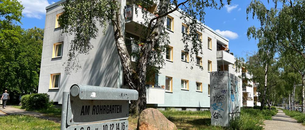 Auf den dreigeschossigen Bestandsbau soll im zweiten Bauabschnitt eine vierte Etage gesetzt werden.