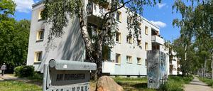 Auf den dreigeschossigen Bestandsbau soll im zweiten Bauabschnitt eine vierte Etage gesetzt werden.