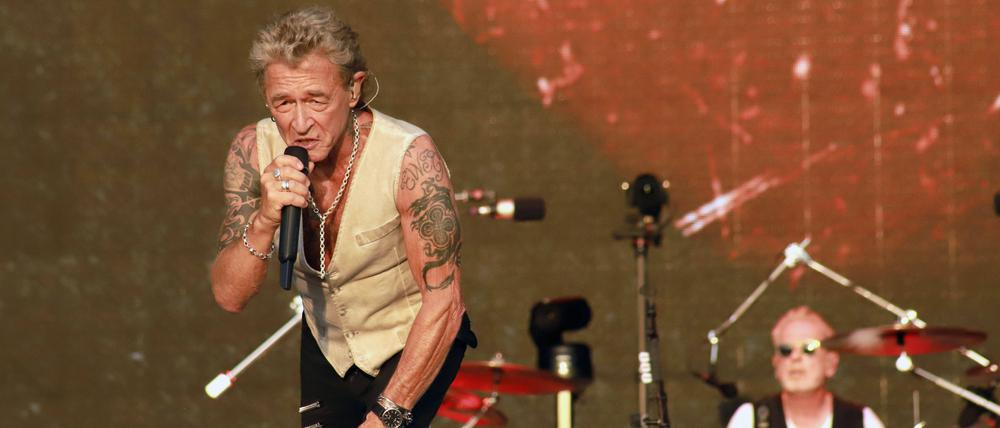 Peter Maffay auf der Bühne.