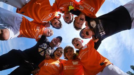 Oranje legt großen Wert darauf, dass beim Fußball die Gemeinschaft zählt.