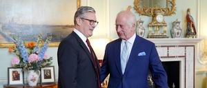 König Charles III. und der neue britische Premierminister Keir Starmer.
