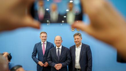 Finanzminister Christian Lindner (FDP), Bundeskanzler Olaf Scholz (SPD) und Vizekanzler Robert Habeck (Grüne).