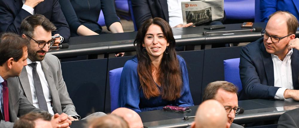 Melis Sekmen in ihrer neuen Fraktion.