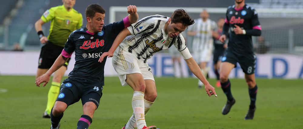 Diego Demme (l.) spielte zuletzt für den SSC Neapel in Italien.