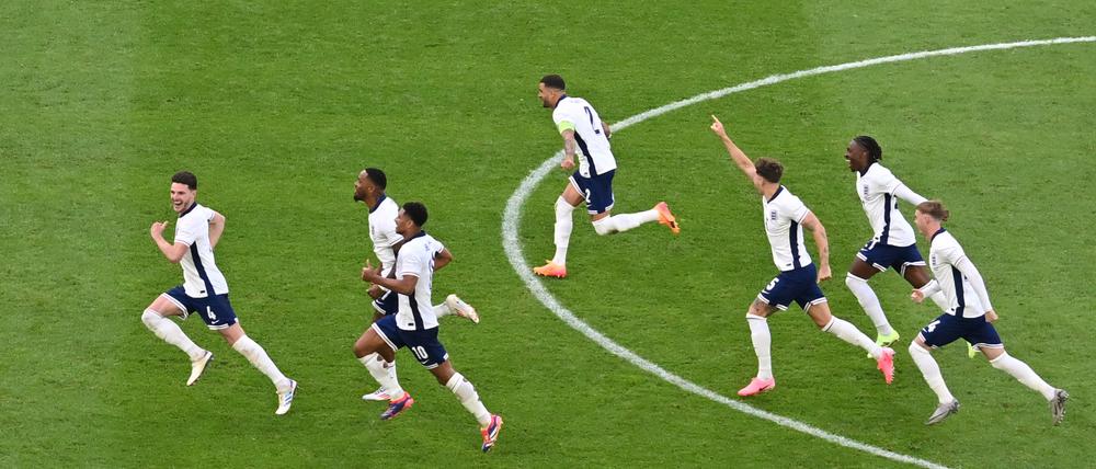 Großer Jubel bei den Engländern nach dem Einzug in das Halbfinale.