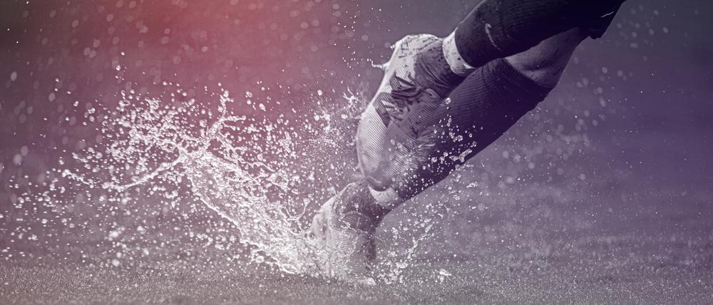 Zu tief, seifig oder stumpf: Naturrasen stößt bei Sportlern immer wieder auf Unzufriedenheit.