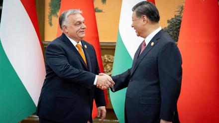 Ungarn hat als eines von sehr wenigen Ländern in der EU seit Jahren sehr gute Beziehungen nach China, was auf Brüsseler Seite oft kritisiert wird. (Archivbild)
