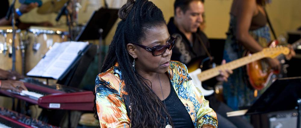 Patrice Rushen bei einem Konzert in Sherman Oaks, Kalifornien. 