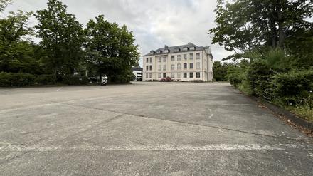 Parkplatz in der Thielallee 63 auf dem FU-Campus