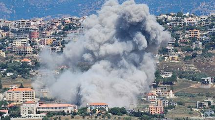 Die Gefechte zwischen der Hisbollah und Israel werden immer heftiger.