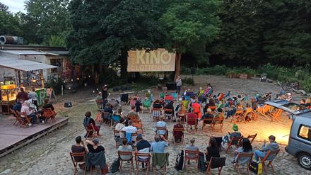 Filmegucken unter freiem Himmel: das Open-Air-Kino Lottenhof.