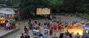 Filmegucken unter freiem Himmel: das Open-Air-Kino Lottenhof.