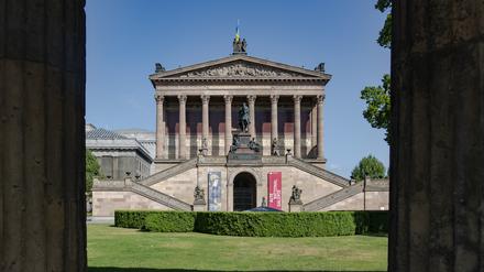 ARCHIV - 26.05.2023, Berlin: Blick auf die Alte Nationalgalerie auf der Museumsinsel in Berlin. (zu dpa: «Chefin Kunsthalle Kiel leitet Alte Nationalgalerie Berlin») Foto: Paul Zinken/dpa +++ dpa-Bildfunk +++