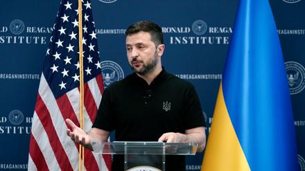 Selenskyj wünscht sich insgesamt sogar 128 Kampfjets 