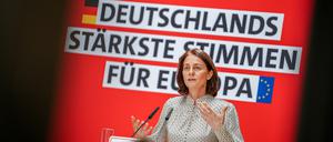 Katarina Barley, SPD-Spitzenkandidatin für die Europawahl 2024 und Mitglied des Europäischen Parlaments, stellt Bedingungen für eine Unterstützung Ursula von der Leyens.