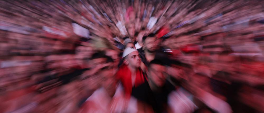 Gegen einen Mitarbeiter der albanischen EM-Mannschaft wird wegen eines Vergewaltigungsvorwurfs ermittelt. Der Beschuldigte reist frühzeitg ab - und kann nicht mehr venommen werden.