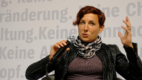 Juli Zeh - hier bei der Frankfurter Buchmesse - soll Verfassungsrichterin in Brandenburg werden.